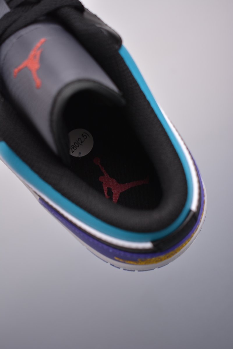 Air Jordan 1 Low 'White / Black / Purple' view