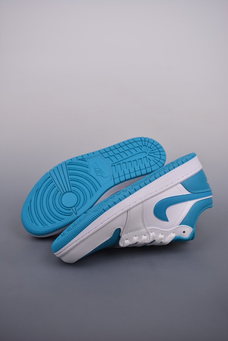 Air Jordan 1 Low 'White / Blue' view