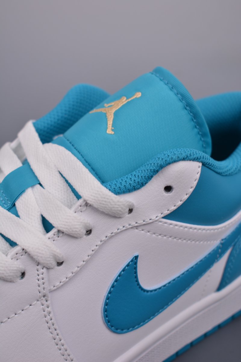Air Jordan 1 Low 'White / Blue' view