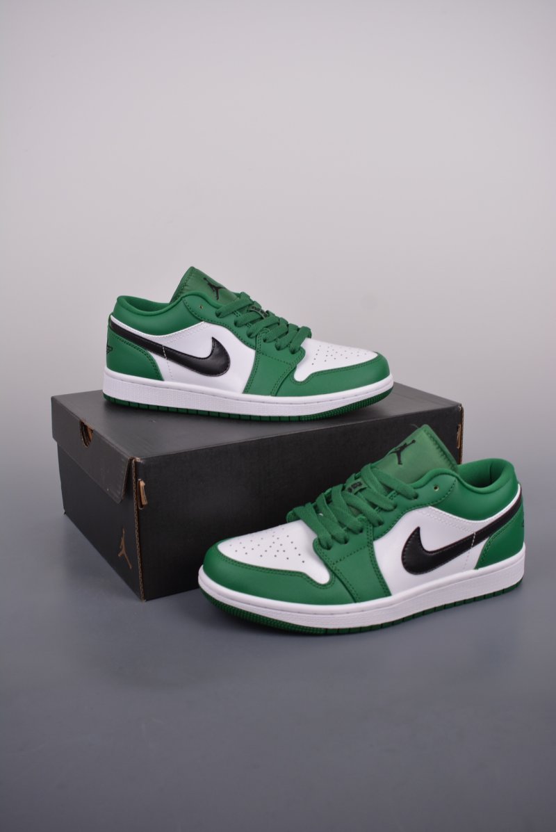 Air Jordan 1 Low 'White / Green' view