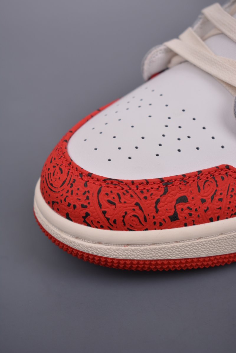 Air Jordan 1 Low 'White / Red / Gold' view