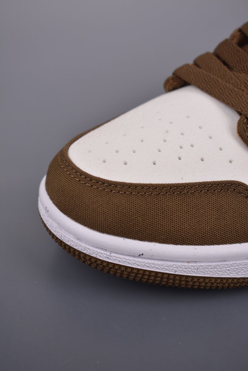 Air Jordan 1 Low 'Light Olive' view