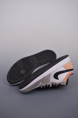 Air Jordan 1 Low 'Black / White / Grey' view 3
