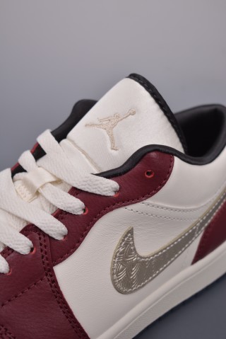 Air Jordan 1 Low 'Gold' view 7