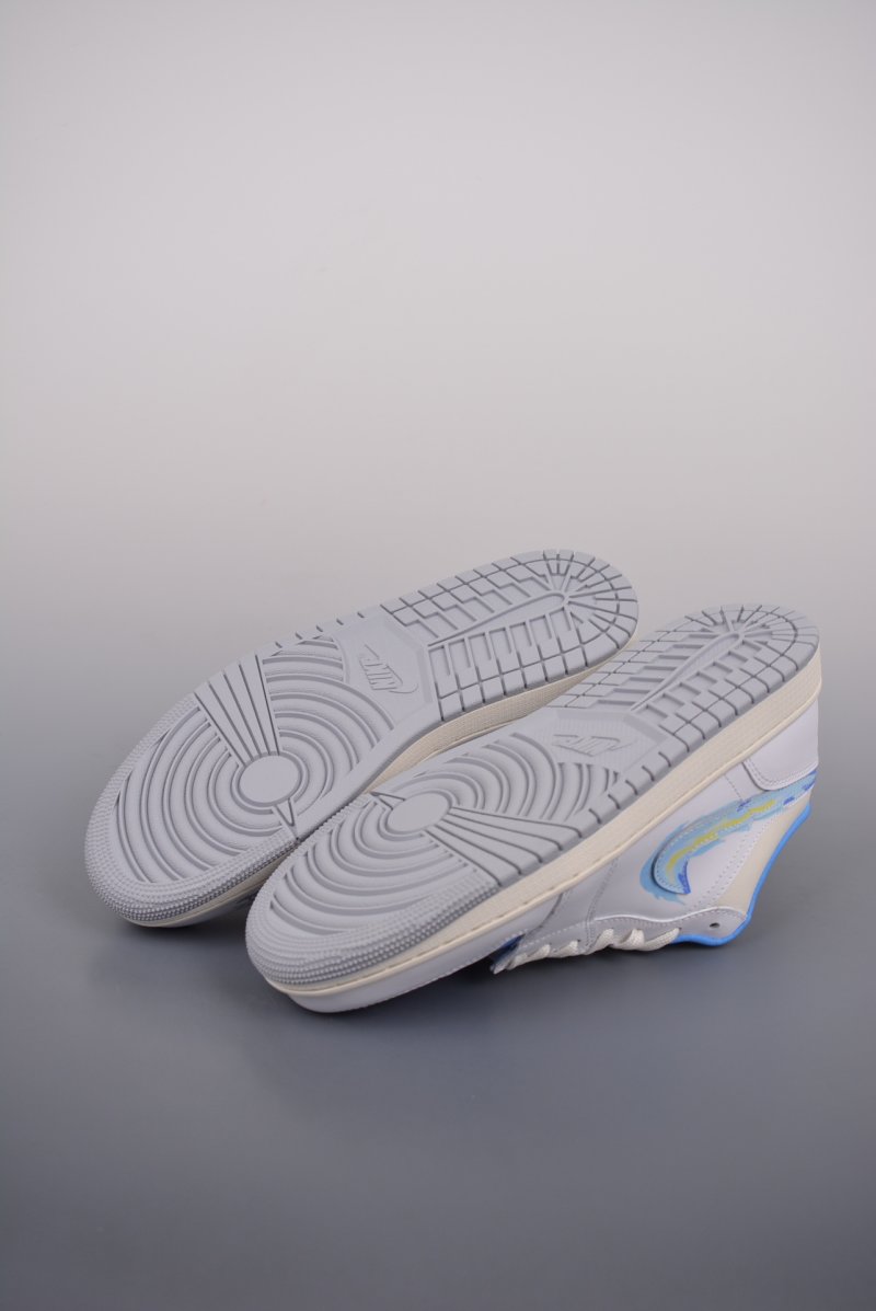 Air Jordan 1 Low 'White / Blue' view