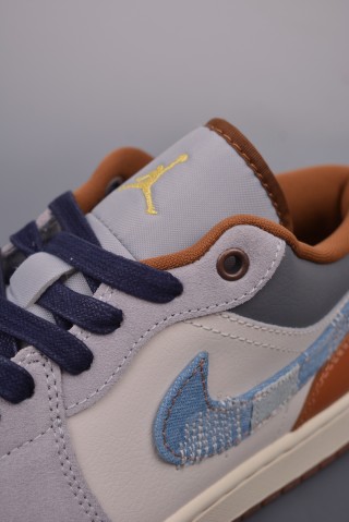 Air Jordan 1 Low 'White / Blue' view 7