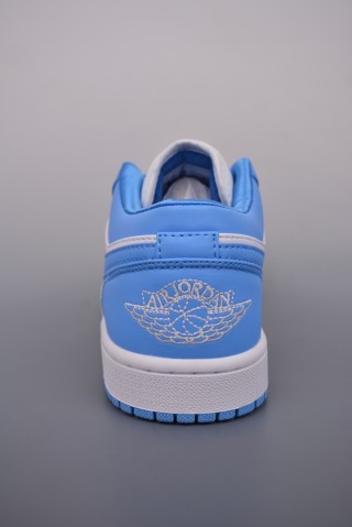 Air Jordan 1 Low view 4