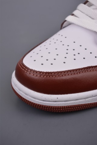 Air Jordan 1 Low 'White / Black / Red' view 6