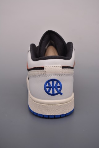 Air Jordan 1 Low 'Black / White / Blue' view 4