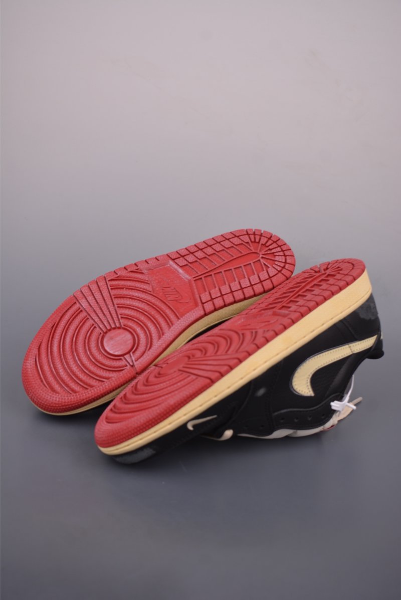 Air Jordan 1 Low 'White / Black / Red' view