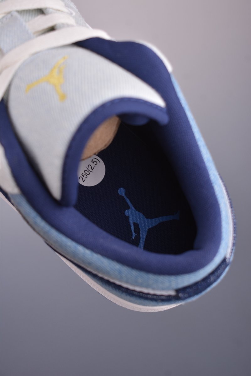Air Jordan 1 Low 'Washed Denim' view