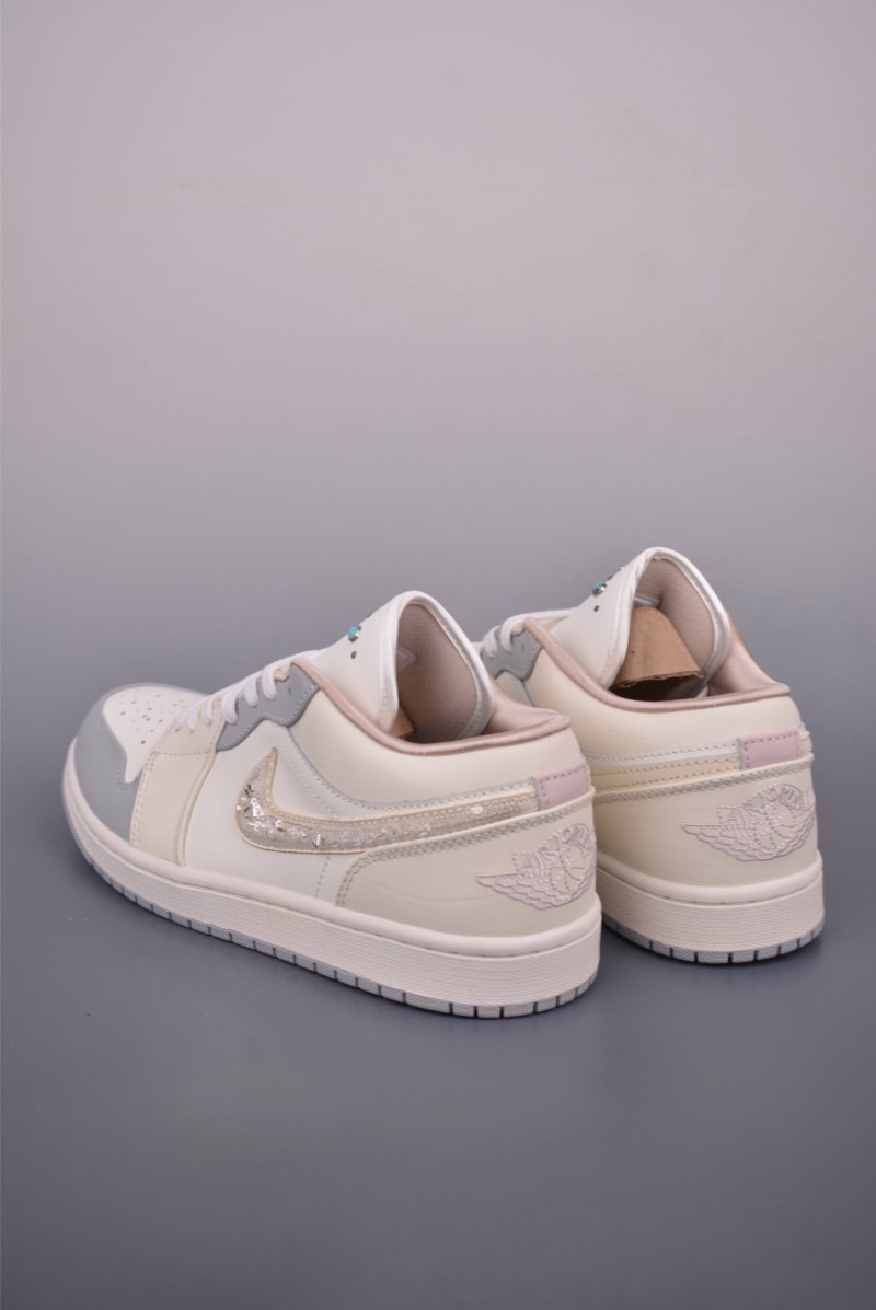 Air Jordan 1 Low 'Haze Pearl' view