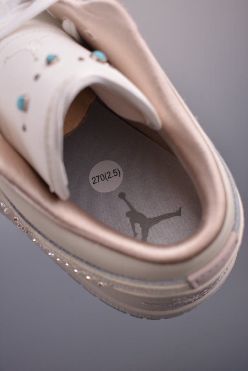 Air Jordan 1 Low 'Haze Pearl' view