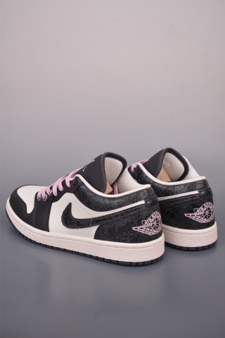 Air Jordan 1 Low 'Carbon Black' view 2