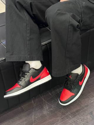 Air Jordan 1 Low 'Black / Red' view 3
