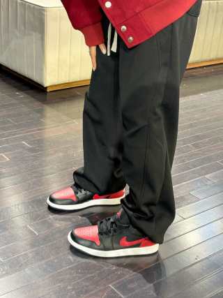 Air Jordan 1 Low 'Black / Red' view 5