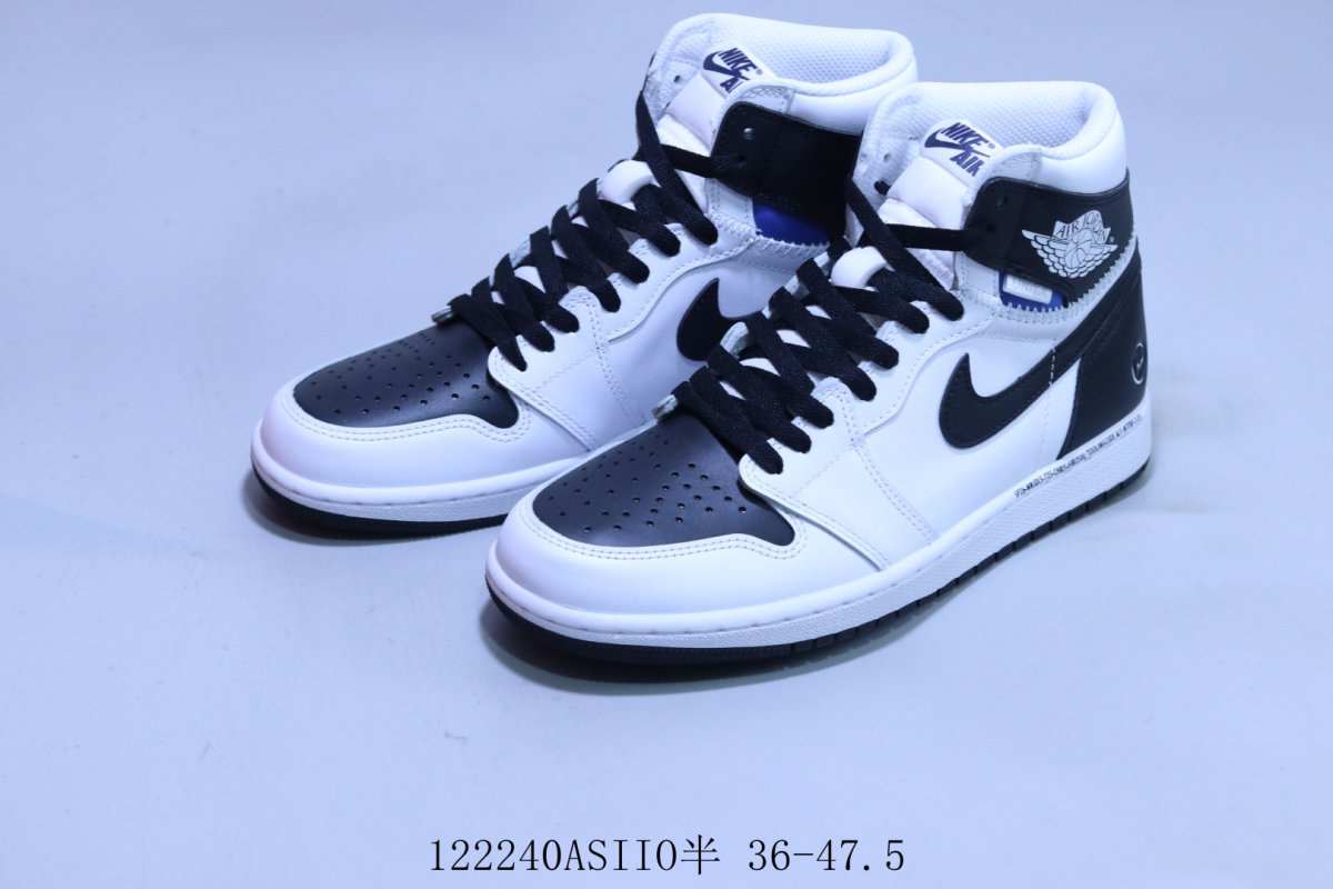 Air Jordan 1 Low 'Lightning' view