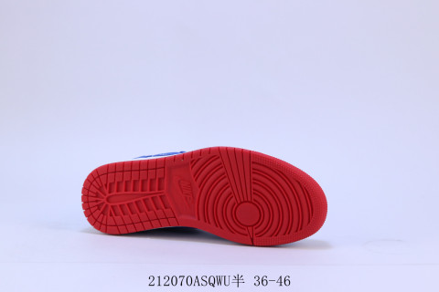 Air Jordan 1 Low 'Blue / White / Red' view 4