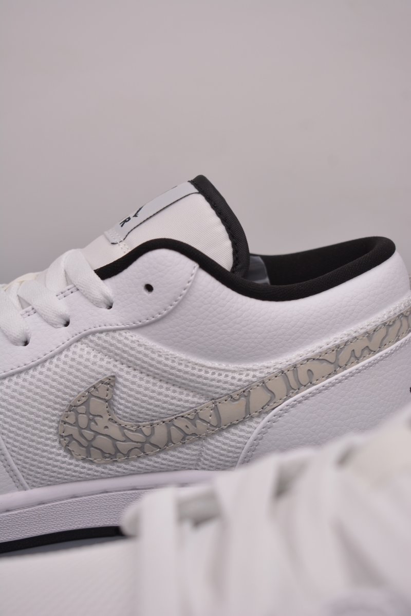 Air Jordan 1 Low 'White / Grey' view