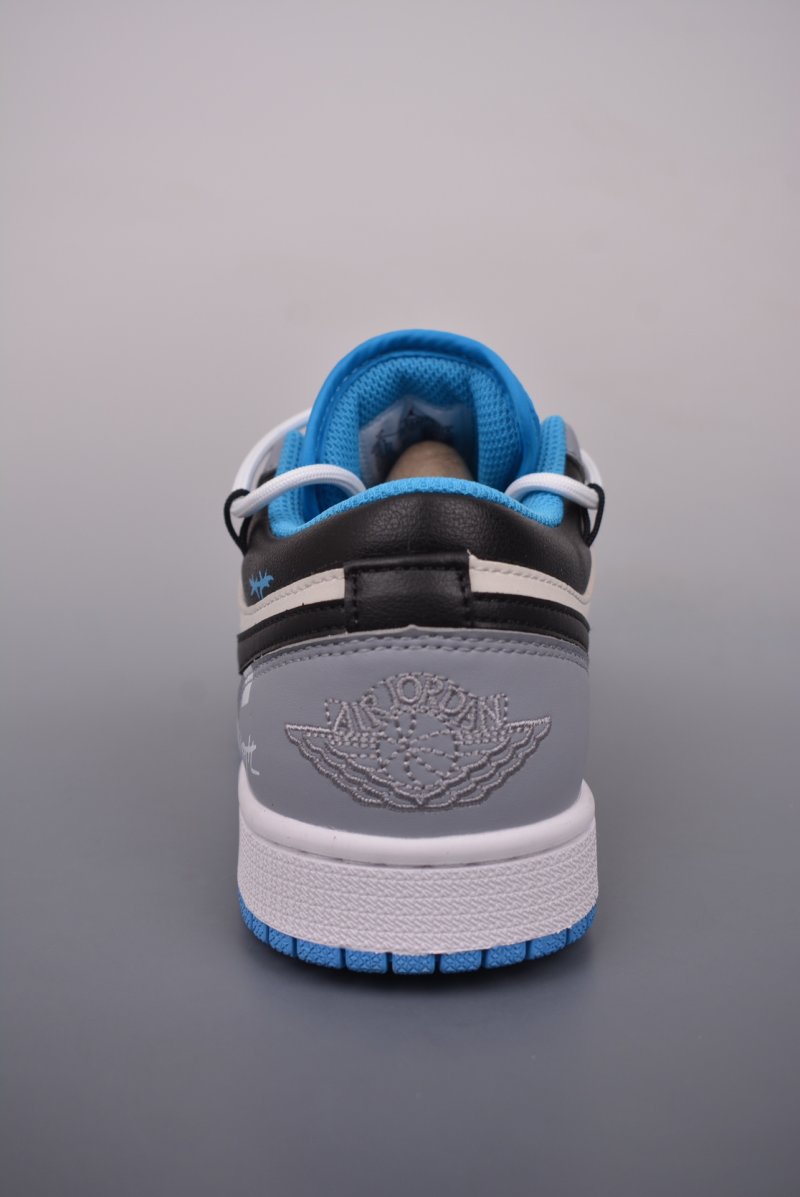 Air Jordan 1 Low view
