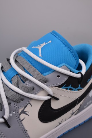 Air Jordan 1 Low view 7
