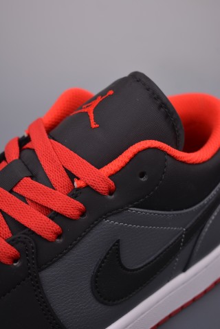 Air Jordan 1 Low 'Black / Grey' view 7