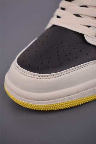 Air Jordan 1 Low 'White / Black / Yellow' view 6