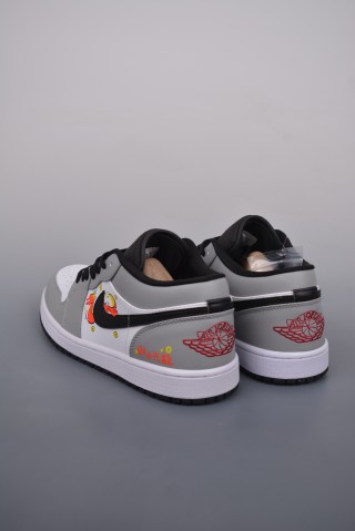 Air Jordan 1 Low view 2