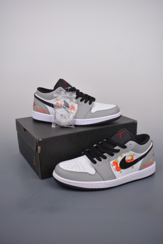 Air Jordan 1 Low view 5