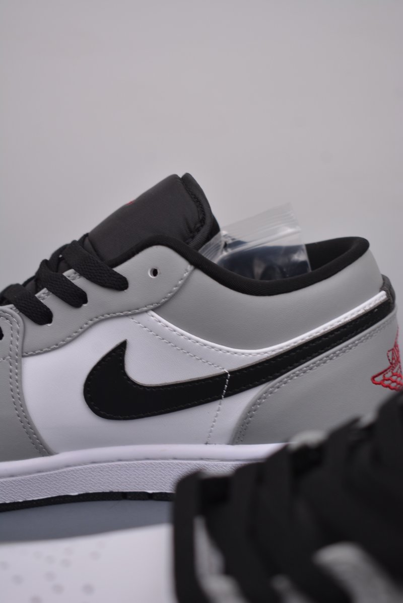 Air Jordan 1 Low view