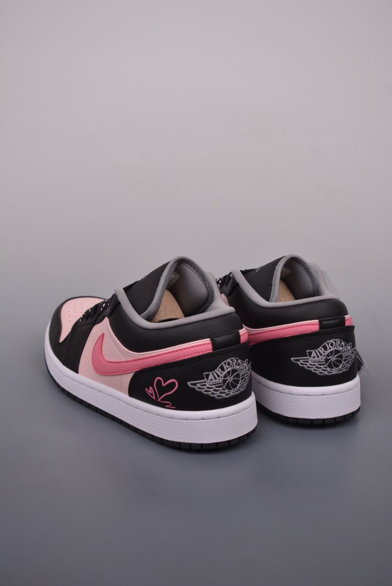 Air Jordan 1 Low 'Black / Pink' view