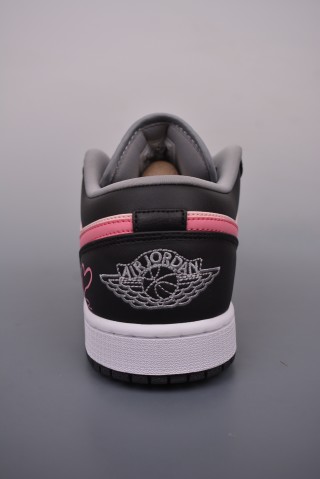 Air Jordan 1 Low 'Black / Pink' view 4