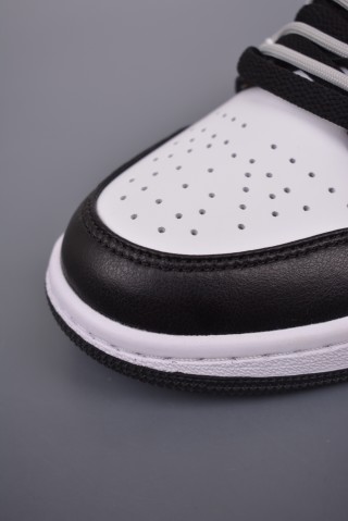 Air Jordan 1 Low view 6