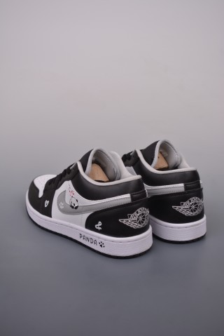Air Jordan 1 Low view 2