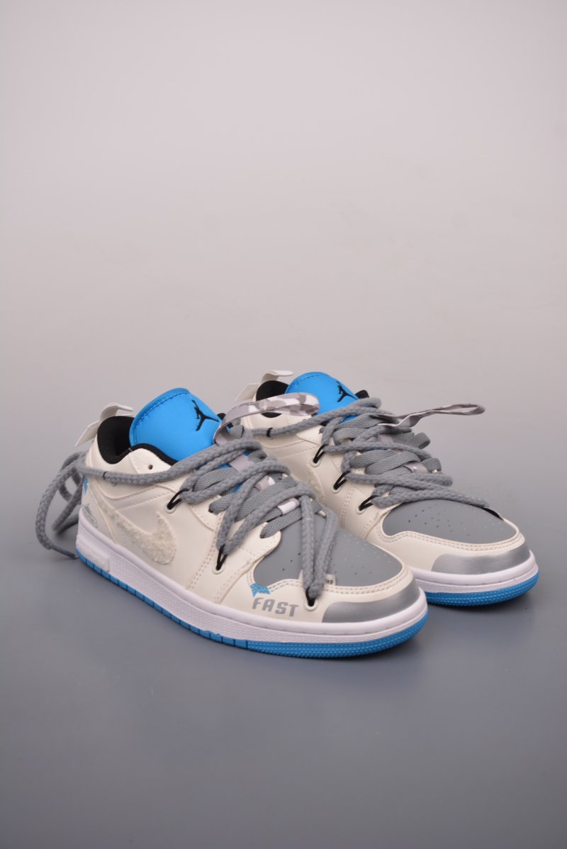 Air Jordan 1 Low