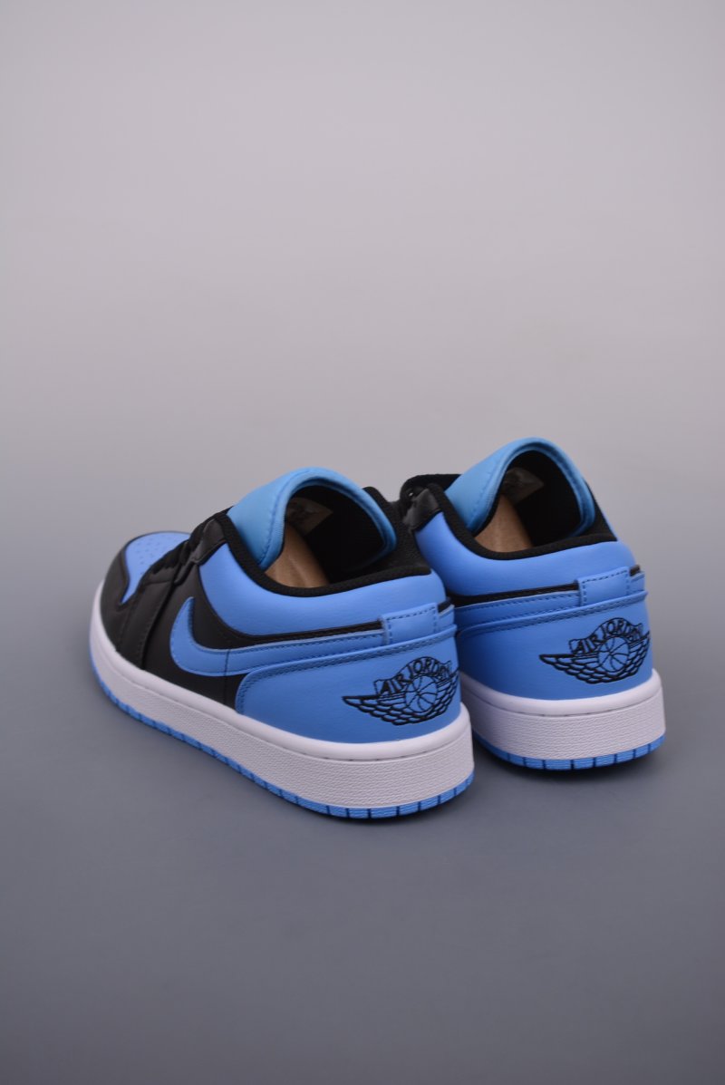 Air Jordan 1 Low 'Black / Blue' view