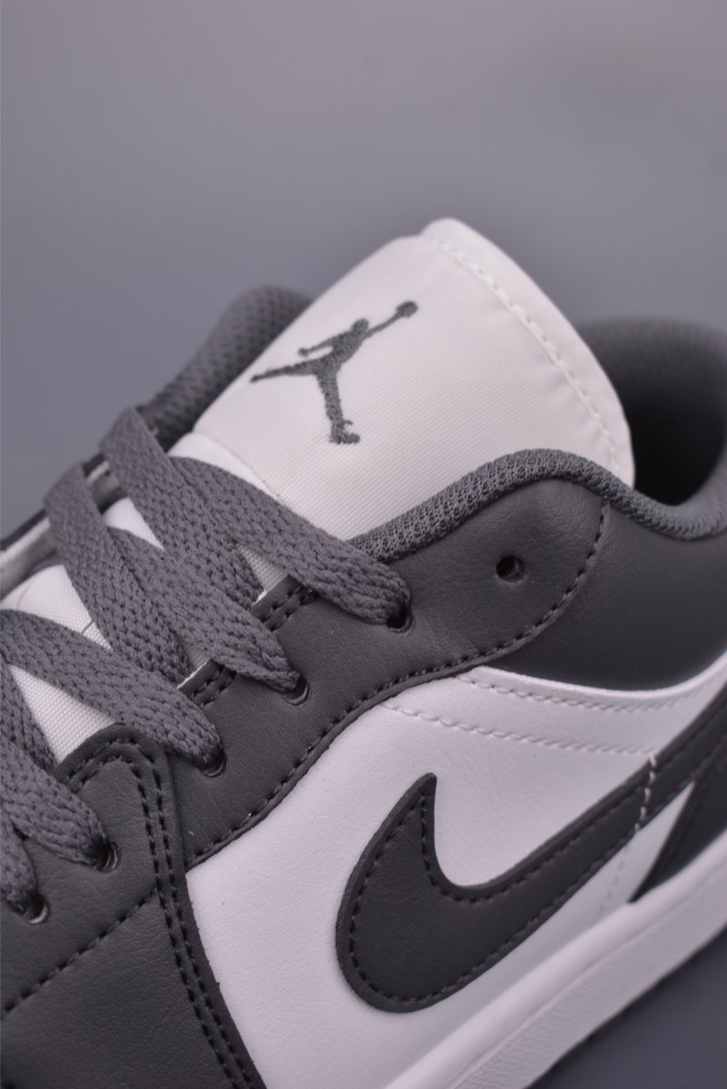 Air Jordan 1 Low 'White / Grey' view