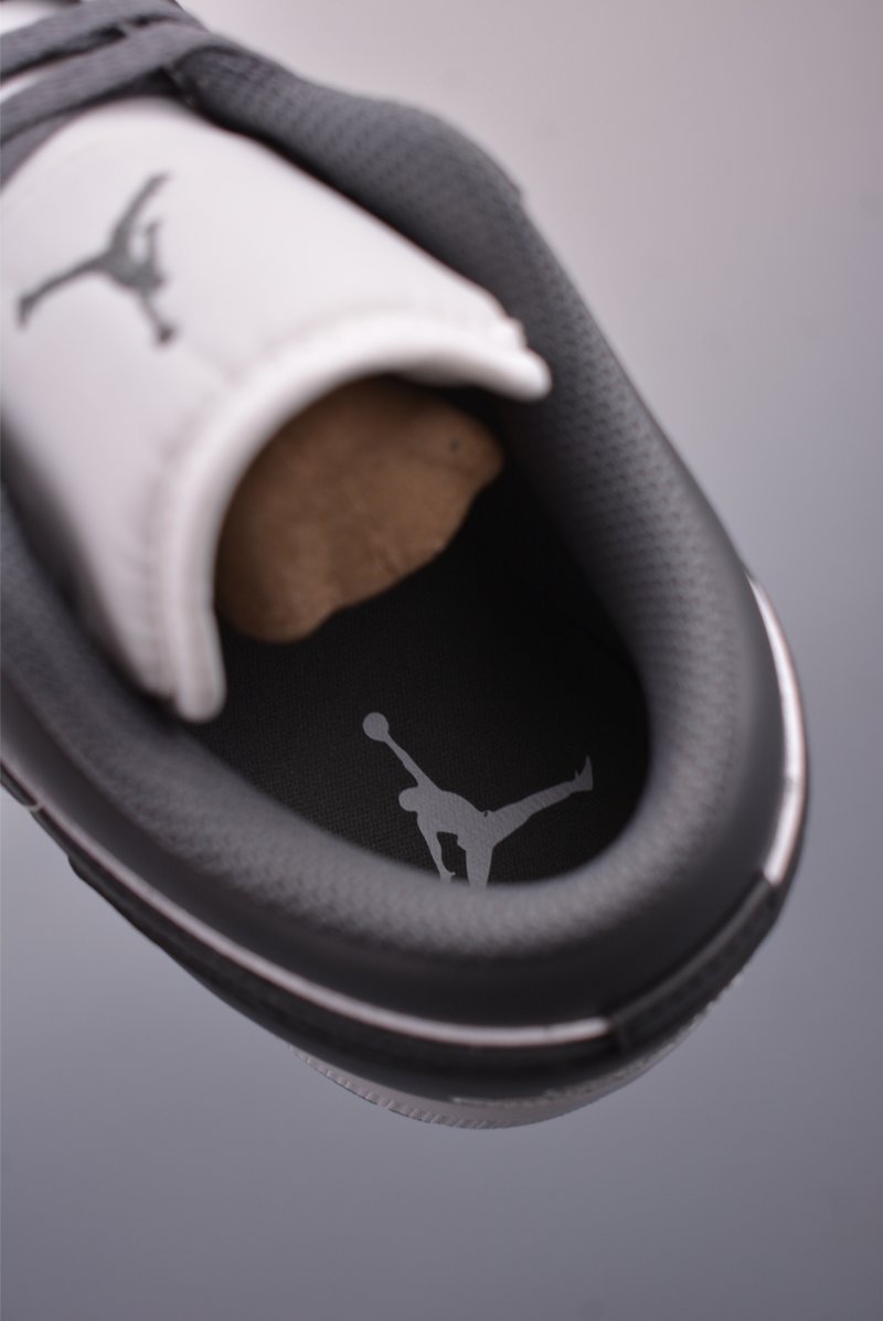 Air Jordan 1 Low 'White / Grey' view