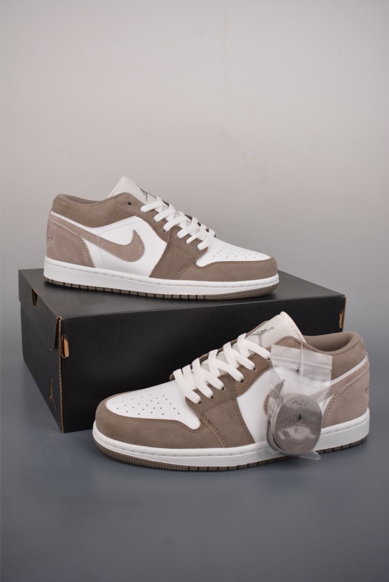 Air Jordan 1 Low 'Olive Grey' view