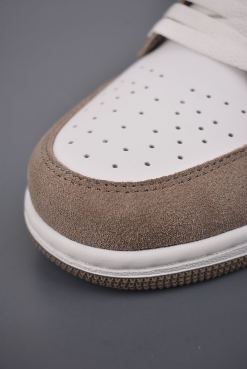 Air Jordan 1 Low 'Olive Grey' view