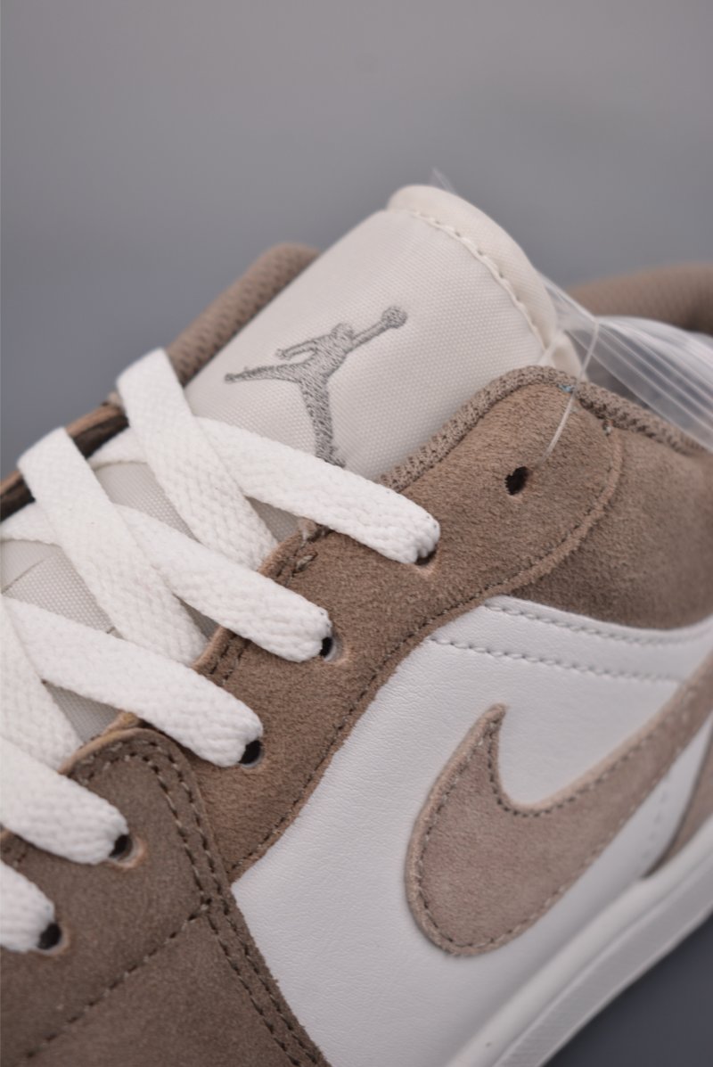 Air Jordan 1 Low 'Olive Grey' view