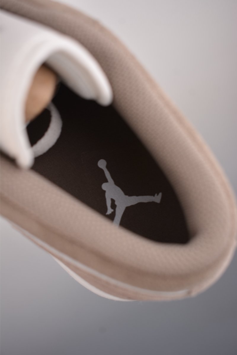 Air Jordan 1 Low 'Olive Grey' view