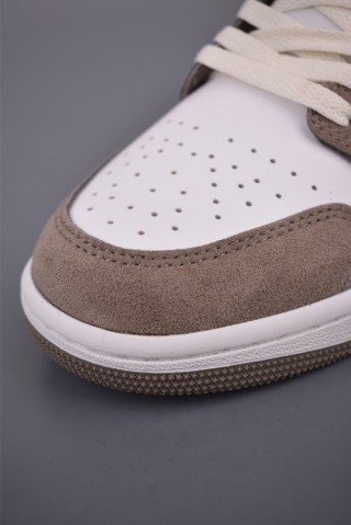 Air Jordan 1 Low 'Olive Grey' view 6