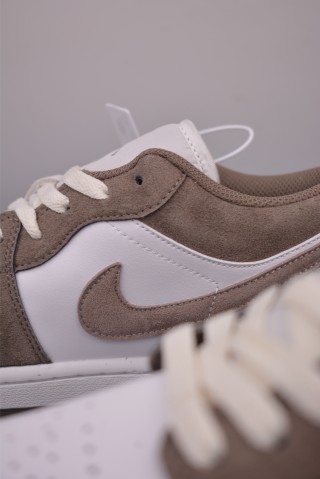 Air Jordan 1 Low 'Olive Grey' view 8