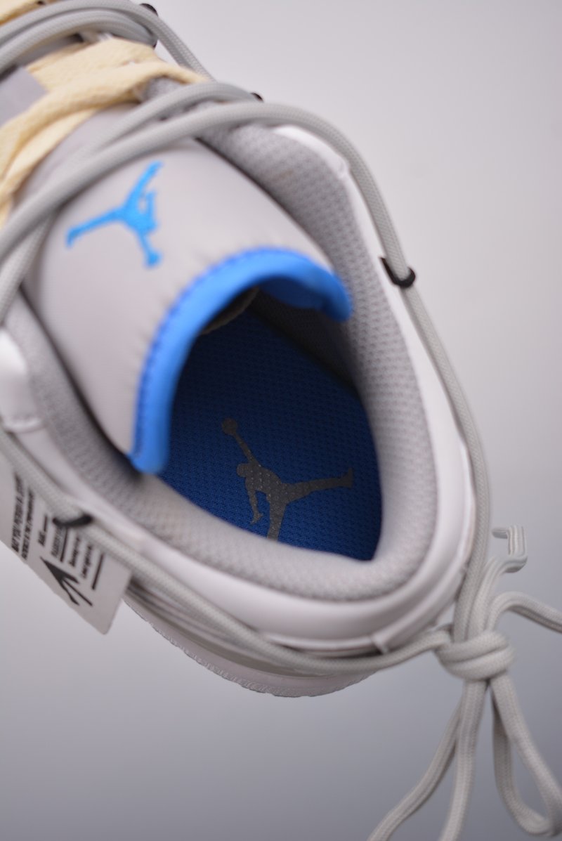 Air Jordan 1 Low view