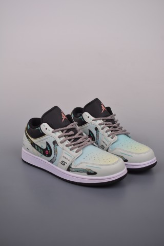 Air Jordan 1 Low 'Cyberpunk' view 1