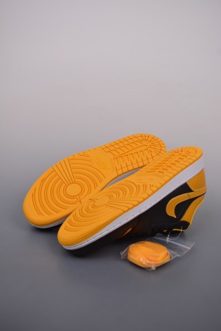 Air Jordan 1 Low 'Black / Orange' view 3