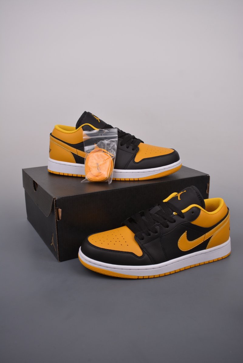 Air Jordan 1 Low 'Black / Orange' view