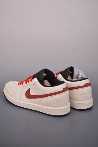 Air Jordan 1 Low 'White / Red' view 2
