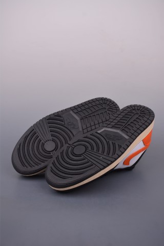 Air Jordan 1 Low 'Black / White / Orange' view 3